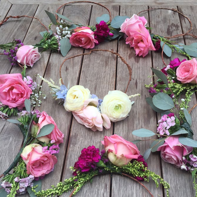 bridesmaids flower crowns1