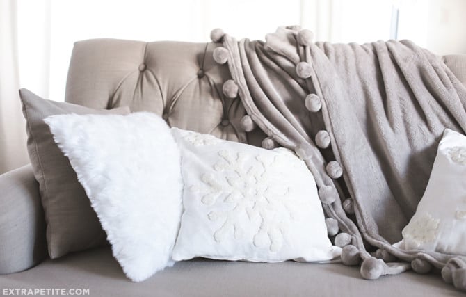 winter holiday couch_snowflake sofa throw pillows
