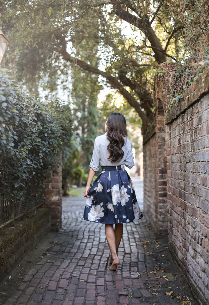 floral flared A line skirt spring outfit ideas petite style