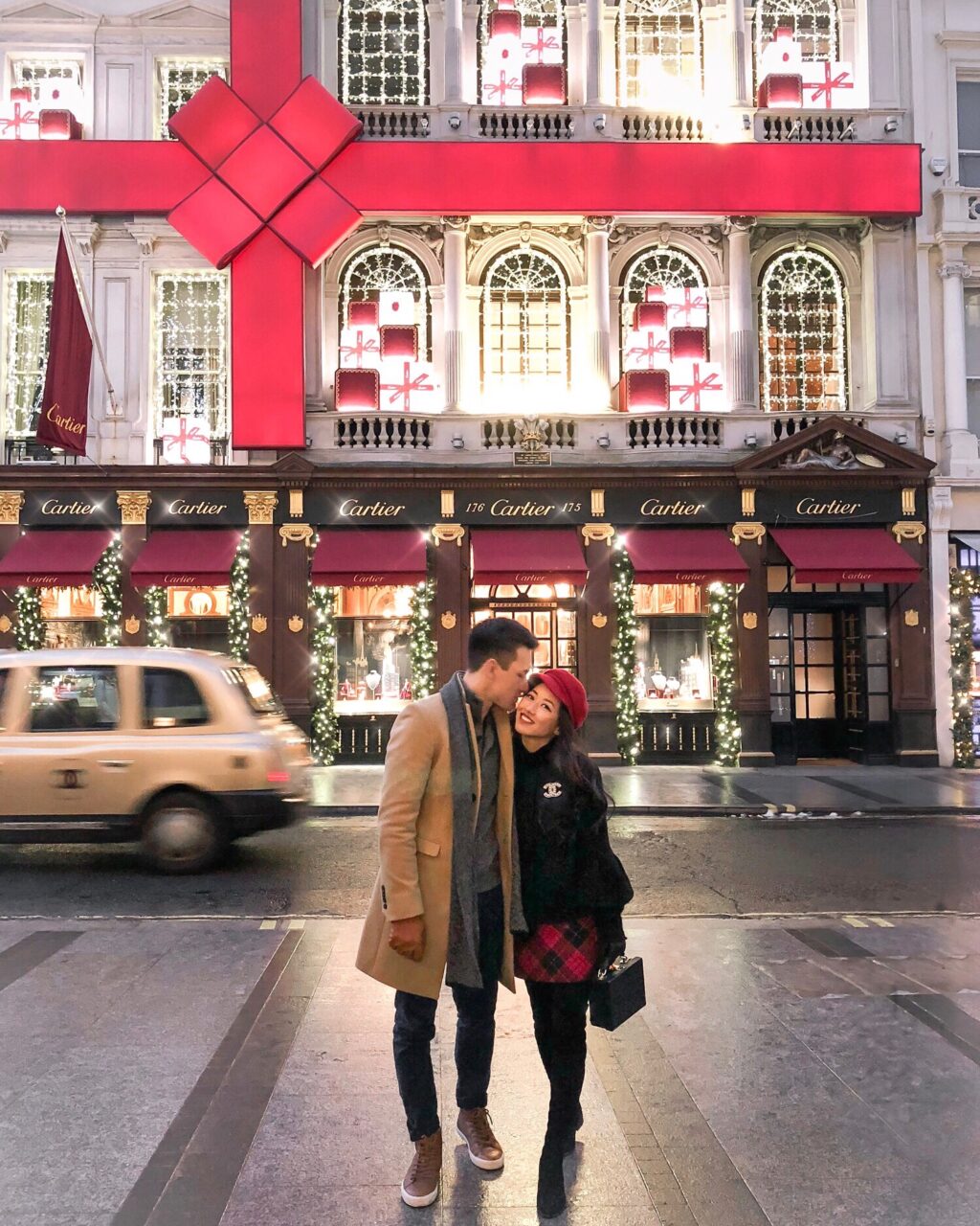 cartier bond street london christmas holiday decorations