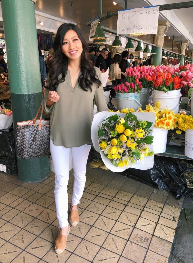 pike place tulips flower market petite tunic outfit