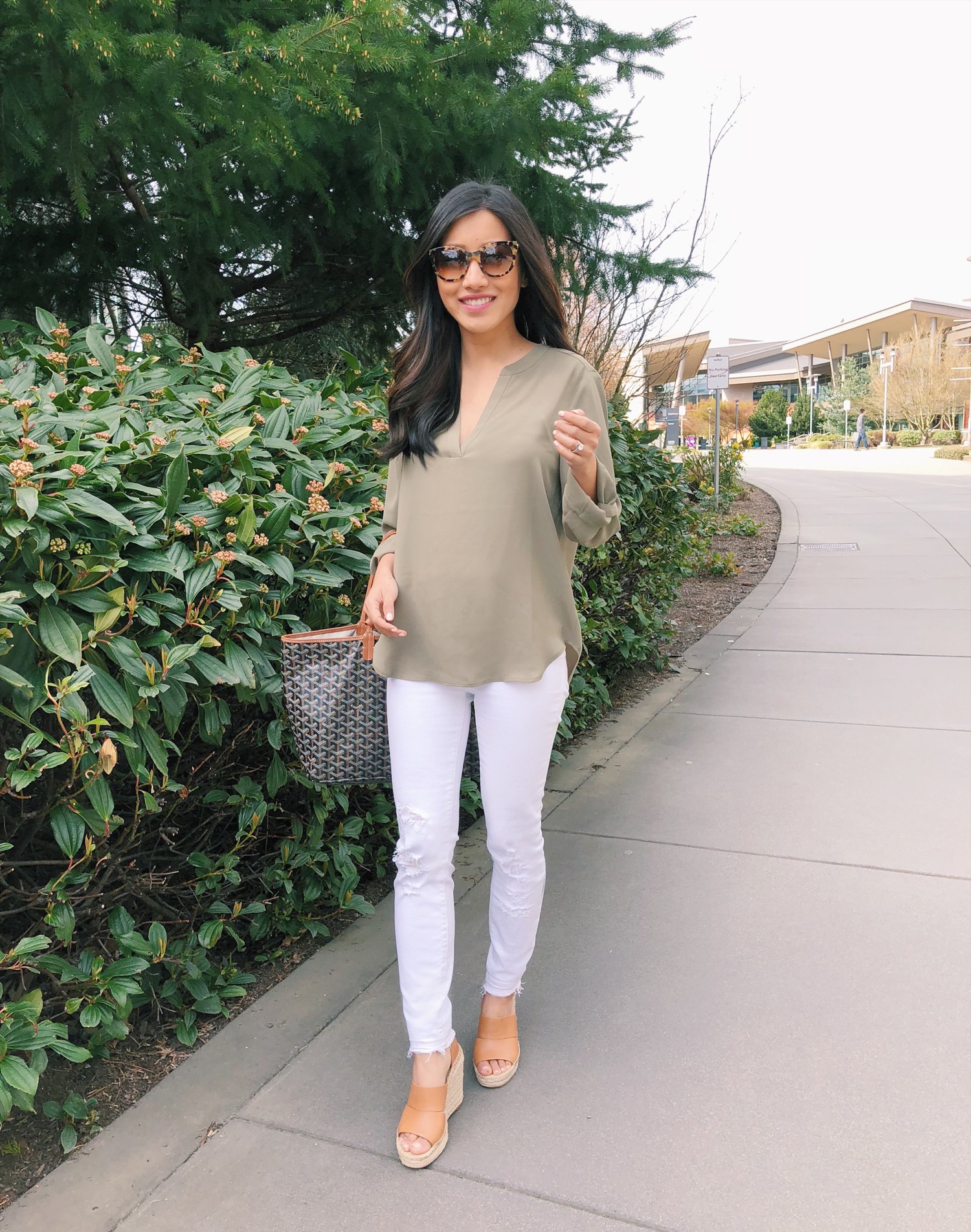 petite tunic top maternity fashion second trimester white jeans