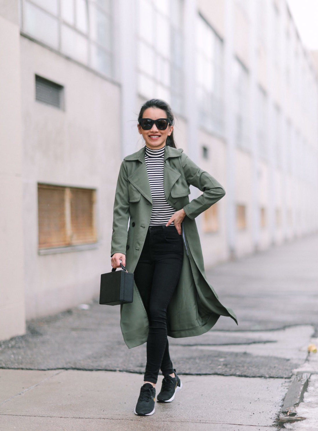 athleisure casual outfit ideas with sneakers