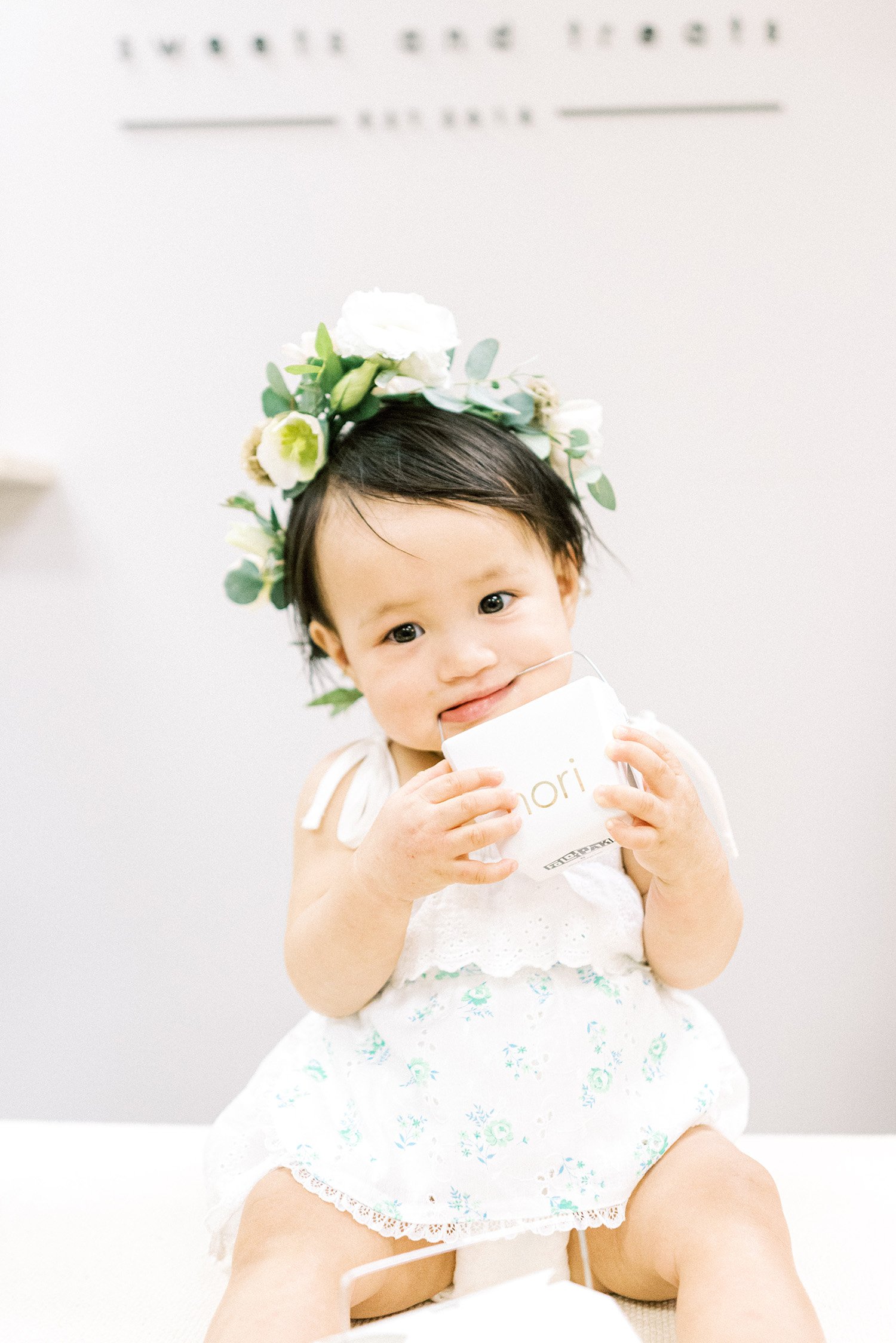 chinese baby girl birthday party flower grown