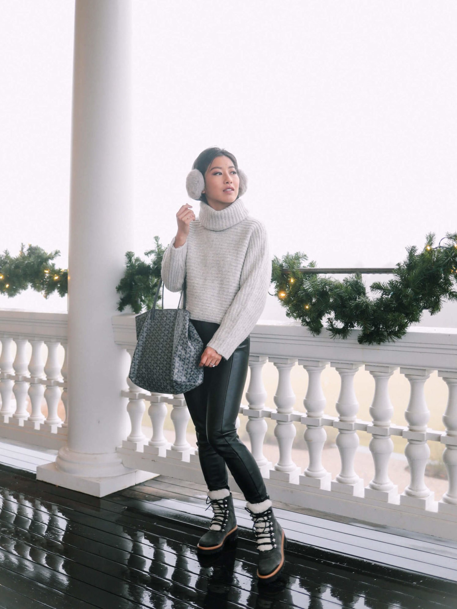 what to pack for a winter vacation