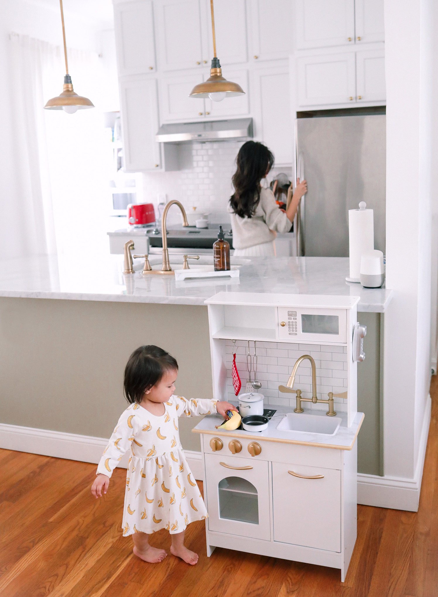 toddler kids white gold play kitchen