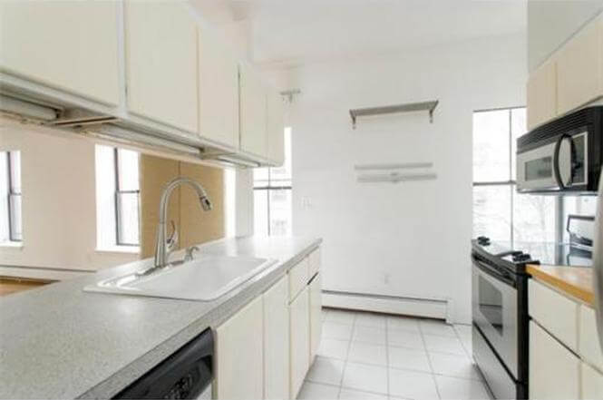 kitchen renovation before