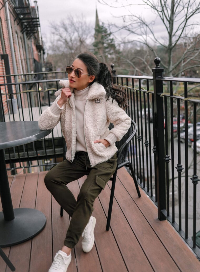 Banana Republic petite joggers