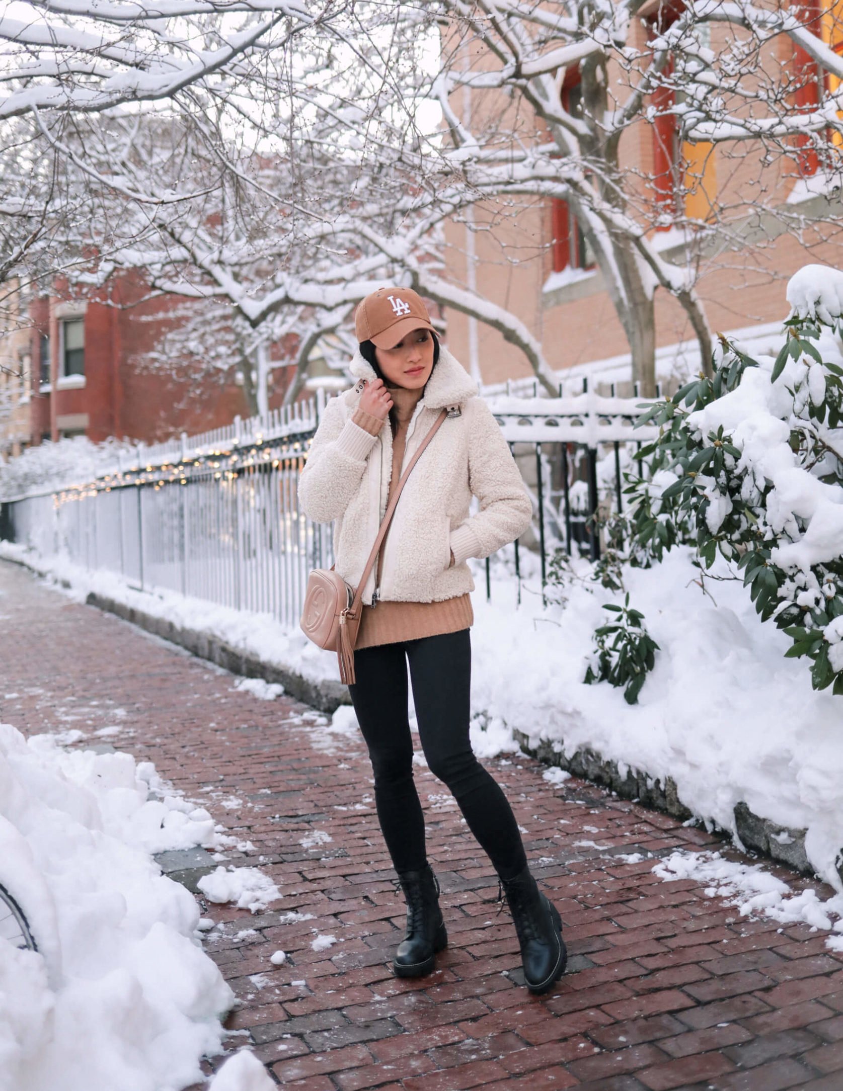 casual combat boot outfits black jeans petite