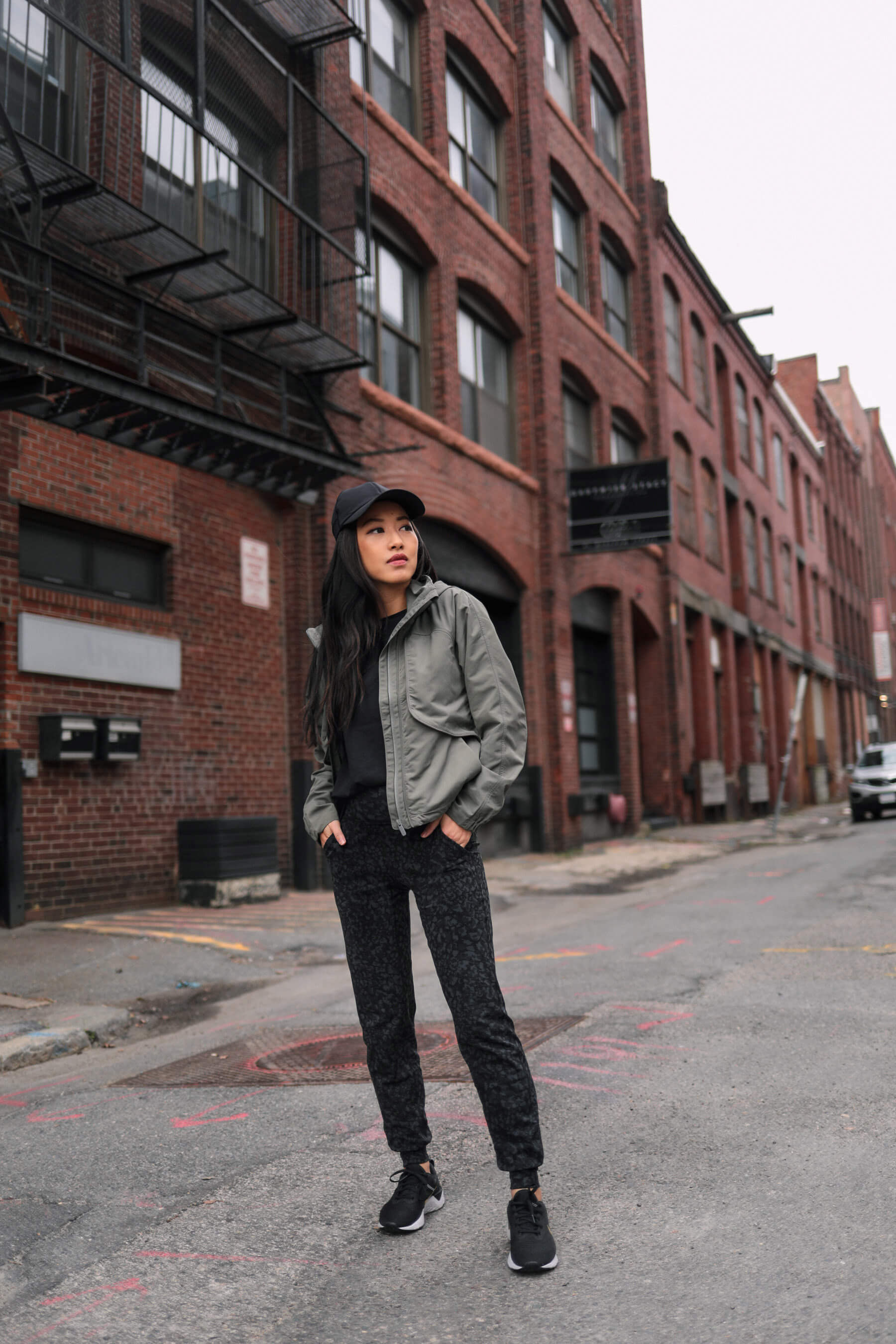 lululemon align joggers petite