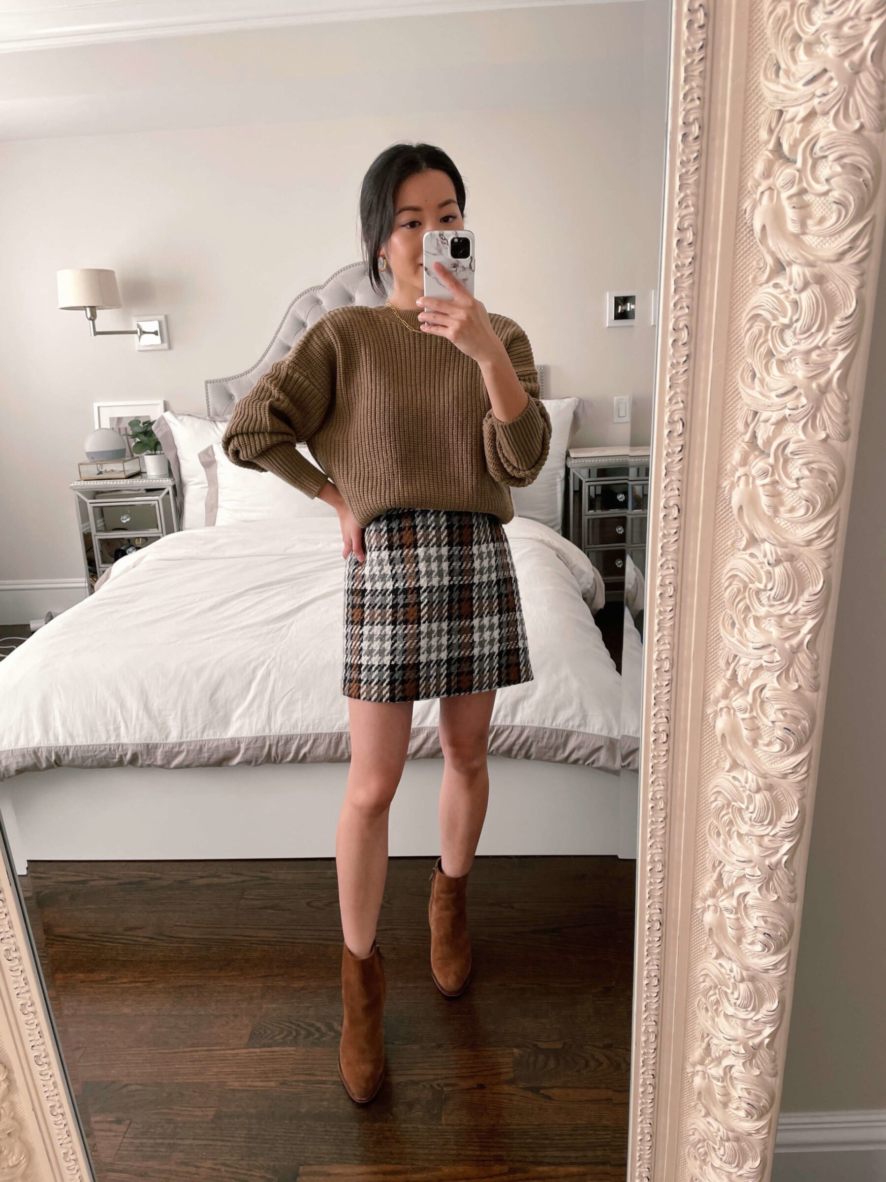 how to style a cardigan backwards with skirt