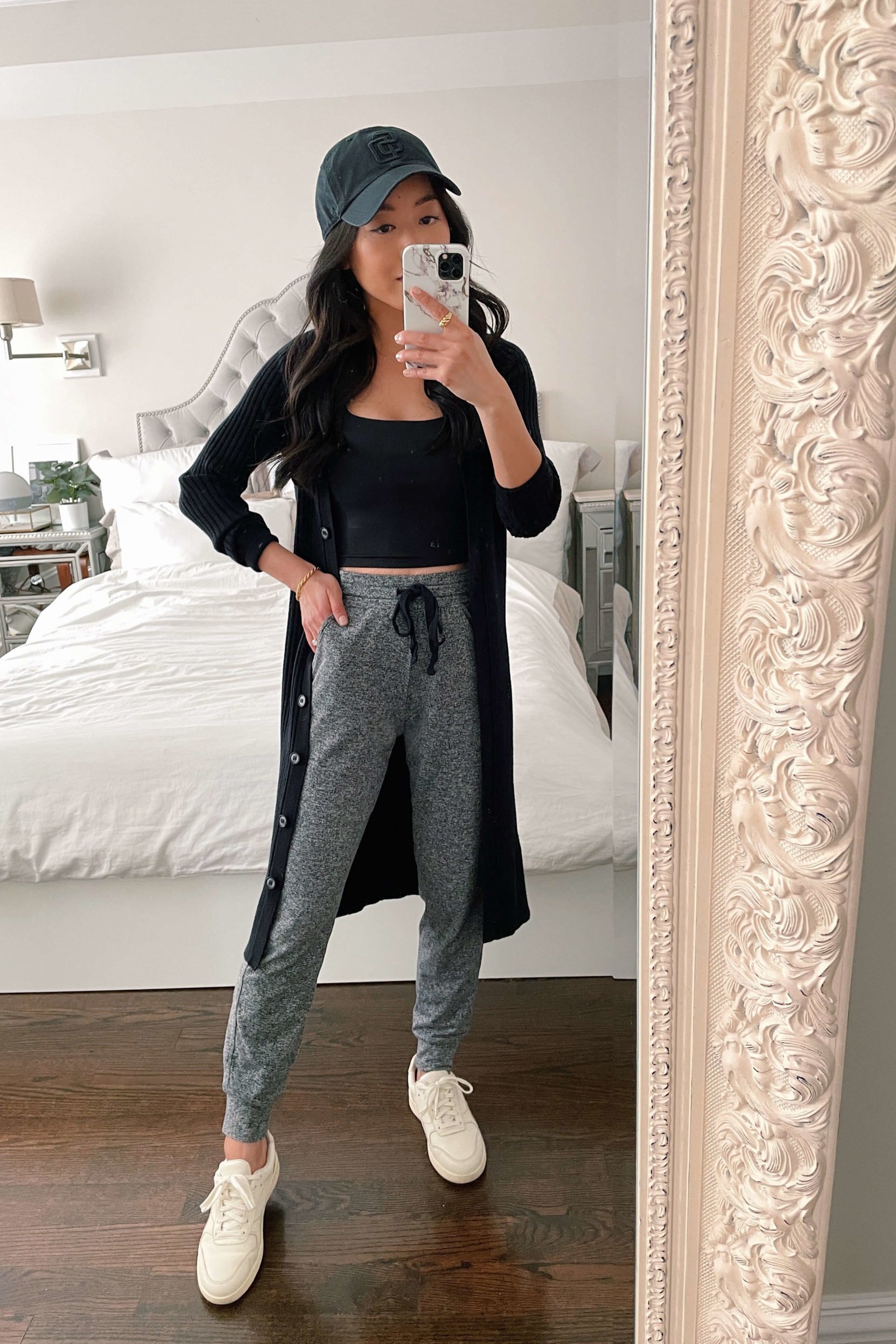 travel athleisure petite joggers lounge outfit