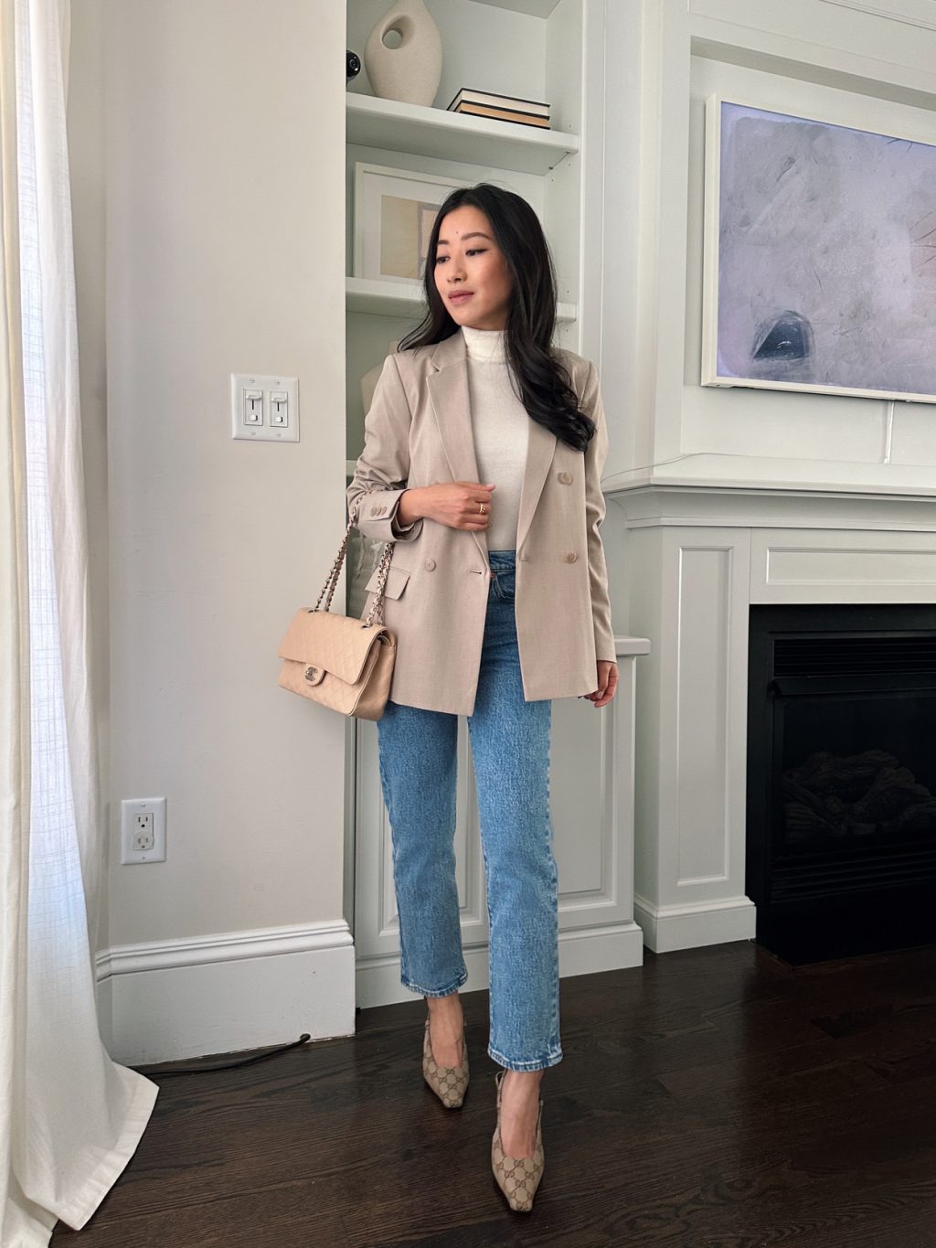 uniqlo petite friendly blazer beige levi's jeans gucci heels